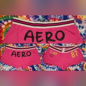 Small Vintage Y2K Aeropostale "AERO" "87" "NY" "PEACE SIGN" "HEART" Booty Shorts